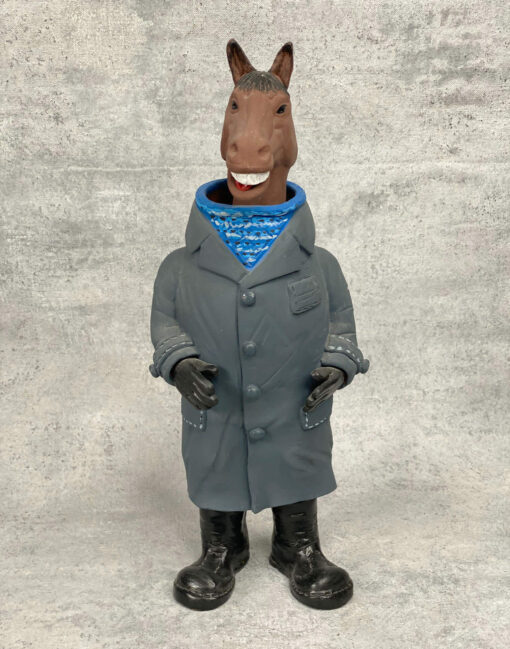 статуэтка конь в пальто купить