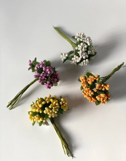 бутоньерки для декора цветочки