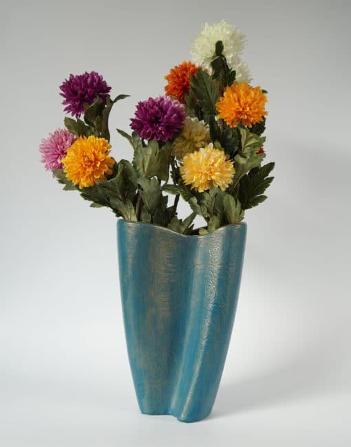 керамическая ваза для цветоа