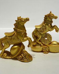 статуэтка лошадка