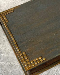 шкатулка-книга ручной работы с тайником