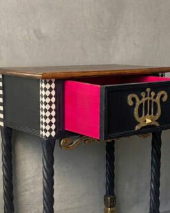 купить консоль в подарок