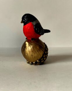 статуэтка снегирь