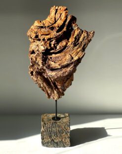 Дизайнерский декор из дерева